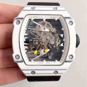 Eine Original 1 zu 1 Uhren Mode Herren Luxus Mechanik Richa RM Armbanduhr Marke 27-02 Automatische Mechanik Schwarz Carbonfaser Skelett Transparent R