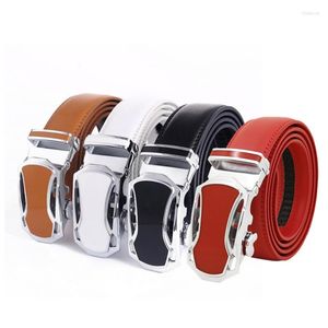 Bälten Fashion Sports Car Men's Automatic Buckle Two-Layer Cowhide Läder Belt Paint Surface 3,5 cm Bredd Färg Jeans Byxor