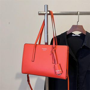 Umhängetaschen Mode Damen Trends Pendler Große Kapazität Handtaschen Elegante Damen Casual Party Reißverschluss Design Totes Orange