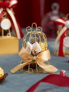 Geschenkwikkeling Mini metalen Gold Tinplate Bird Cage Candy Boxes Baby Shower Favor Box For Gasten Wedding Giveaways Party Birthday Souvenir 221018