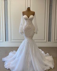 Abiti da sposa moderni a sirena con strascico di perle Applique 2023 Corsetto con lacci Abiti da sposa arabi robe de mariee