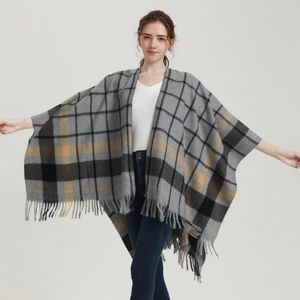 Sjaals 130 150 cm camo -print Slit sjaal vrouwen luxe kasjmier cape cloak winter los warm vest met grote zoom groothandel