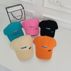 Visor Simple Letters Baseball Hat Men's Fashion Märke Summer Versatile Curved Brim Sun Soft Top Green Peaked Cap