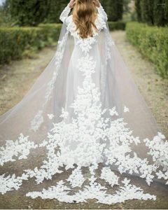 Wraps 3D-Applikationen Elfenbein Hochzeit Wrap Lange Brautjacken Cape Maßgeschneiderte Top Spitze Grau Tüll Eleganter Partyumhang