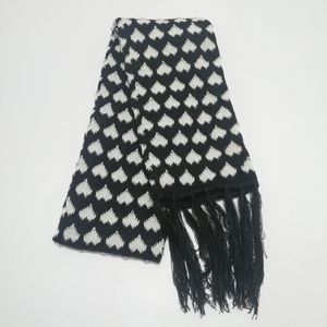 Scarves Winter Knitted Scarf Women Fashion Black White Heart Shawl Outdoor Warmer Double deck Acrylic Wrap with Tassels YD0548