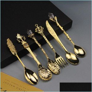 Conjuntos de cubiertas Vintage Flatware Spoons Fork Mini Royal Style Metal Gold Coffee Bocadillos Brotadores de frutas Postros de cocción Dessert Tea Dhtde