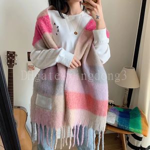 Vinter Sacrf Designer Cashmere As Scarf Mens Women Studio Shawl Rainbow Color Checkered Tassel Scarves Varma bekväma modetillbehör Pashmina med låda