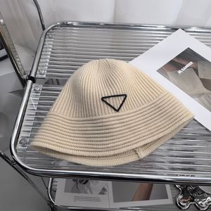 Designerskie dzianinowe czapki ciepłe i wygodne wiatroodporne czapki