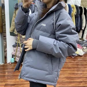 Trench da donna 2022 Parka corto invernale da donna Cappotto imbottito in piumino di cotone Spessore caldo Colletto alla coreana Capispalla Giacca imbottita Studenti sciolti