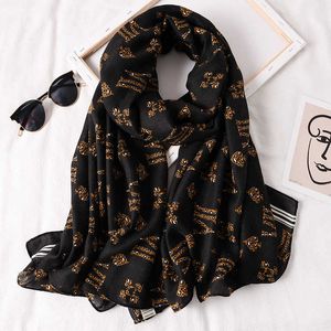 Halsdukar 2022 Spring England Style Luxury Long Shawl Cotton Linen Brand Letter Print Fashion Women Printed Scarf Hijab