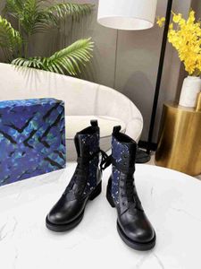 Metropolis Ranger Flat Boots 여성 가을 ​​겨울 빈티지 Jacquard Canvas 낮은 힐 부츠 레이디스 패션 가죽 레이스 업 캐주얼 신발