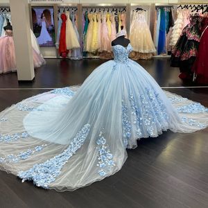 Light Sky Blue p￤rlstav bollkl￤nning quinceanera kl￤nningar blommor applicerad ￤lskling halsringning paljett prom kl￤nningar tyll svep t￥g s￶t 15 maskerad kl￤nning