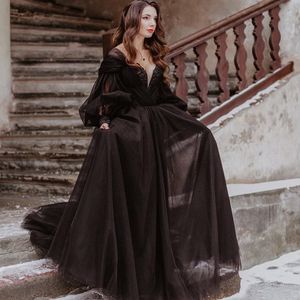 2023 Abito da sposa gotico a maniche lunghe a manica lunga a lanterna abiti da sposa inverno a una linea da sposa in pizzo appliques in rilievo in pernello sweep tulle vintage vestidos de nolia