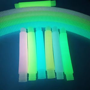 Dekompressionsleksak DIY Luminous Pop Tubes Escent Color Sträckt Plast Korrugerad teleskop Vent Long Squishy 221019
