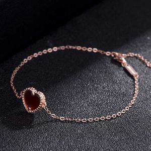 Sier Link Bracelet Classic Sweet Heart Red Agate Fashion Chain Charm Bracelets for Women Jewelry Party Friends Gifts S274