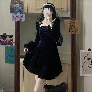 Sukienki zwyczajne Preppy Style Spring 2022 Vintage Princess A-Line Mini sukienka Kawaii Flare Slete One Piece Velvet Black For Kobiet