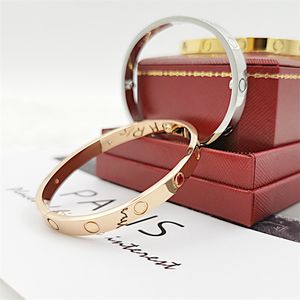 Luxury bracelet men women love diamond bangle fashion ladies jewelry silver rose gold plated designer stainless steel yellow white bracelets B6067417 wedding