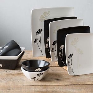 Dinnerware Defina a margarida pintada à mão japonesa Cerâmica Tableware preto e branco Placa colorida Placa retangular da tigela. chinês