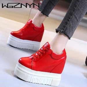 Spring Boots Women Ankle Fashion Winter Ladies Platform 12 cm High Wedges Lederen Casual Shoes Woman Chunky Black Sneakers L221018
