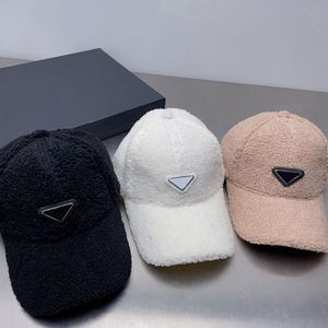 Модные бейсболки Дизайнерская летняя кепка Красочные шляпы для мужчин и женщин Доступны 3 цвета