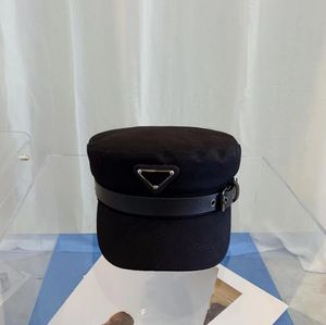 Женская холст берет мода с ремнями для женщин простые армейские конфиденциальные шляпы газетчики треугольник черные берет