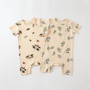 Sandały 2022 Urodzone dziewczynki słodkie cienkie modne sosnowe stożek nadruk Toddler Boy Cute Cotton Romper One Piece Infant Outfits