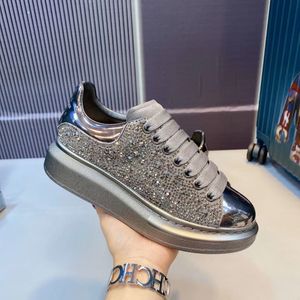 Women Mens Shoes Sneakers Designer de luxo colorido Rethwide Rhinestone Deliver Mkjkkk0000002