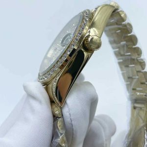 腕時計豪華なディナークラシックファッションオートマチックウォッチサイズ41mmサファイアガラス防水機能ストラップ中央にダイヤモンドを備えた女性女性のsaqv9