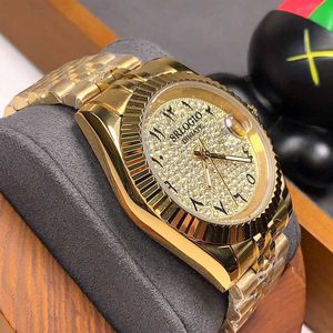 Wristwatches Wristwatch Mens Watch Automatic Movement Sapphire 40mm Stainls Steel Strap Fashion Wristwatch Diamond Bezel6MWP