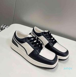 5A Kvalitet Casual Shoes 2022 Ny huvudfärg Matchande Low Top Sneakers High Top Sports and Leisure Square Sneakers 08