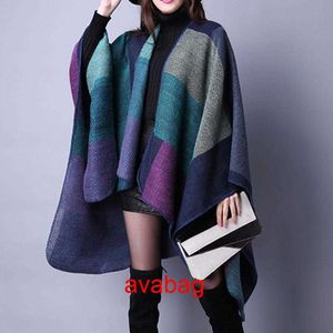 Szaliki upuść Verzending Plaid Poncho ponadgabarytowy imitatie Kasjmier Herfst Winter Gtromen Warm Etnische Sjaal Wrap Voor Verzamelen Sacils Q088