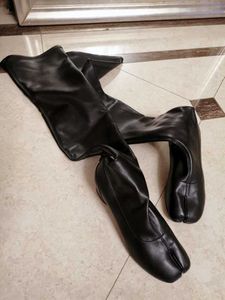 Botines Mujer 2022 klobige lange Overknee-Stiefel mit niedrigem Absatz für Damen, quadratische Zehenpartie, schwarze Leder-Regenstiefel, Luxus-Tabi-Stiefel