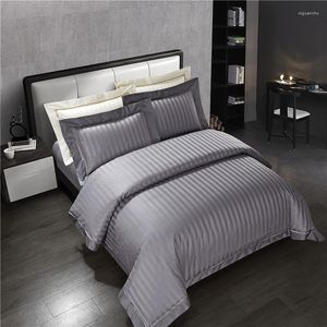 Bedding Conjuns