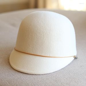 Caps de bola Caps de lã casual feminino Chapéus de cúpula de moda Retro estilo retro outono/inverno quente beisebol sol cavaleiro