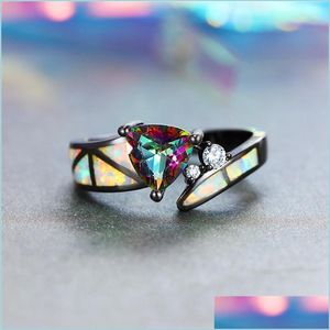 Anéis de casamento anéis de casamento charme fêmea arco -íris colorf triangle anel vintage preto para mulheres promessa white fogo opala engageMen dhluj