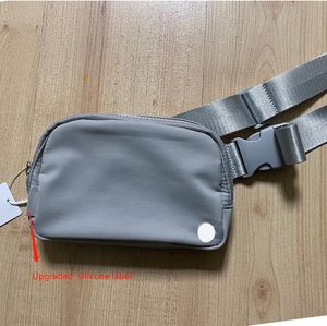 Sacos de cintura fanny packs designer bagagem yoga acessórios armazenamento do telefone móvel conveniente multifuncional esportes ao ar livre saco de lazer metal