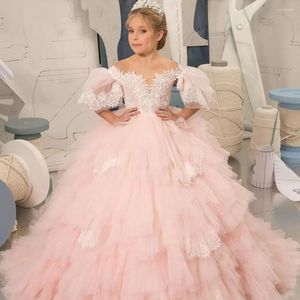 Abiti da ragazza Abito a fiori rosa cipria per matrimoni Increspature a strati Abiti da festa per la comunione con applicazioni di pizzo Abiti da sposa principessa in tulle