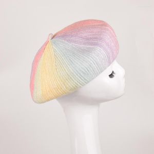 Beret Beret Color Retro gradient wełna dzianina dziewczyna jesień i zimowy malarz sztuki kapelusz koreańska wersja dzikiego ciepłego przypływu