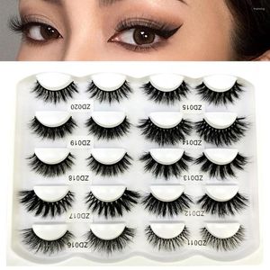 Falsos cílios 10 pares 3D Simulação multi-camada de múltiplas camadas Black Eye Lash Extensão