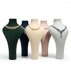 Smycken p￥sar butik f￶nster halsband display stativ h￤nge dekoration portr￤tt modell butik hylla kreativ l￥ng kedja h￥llare byst