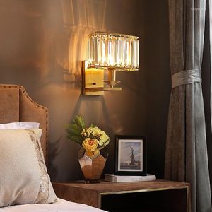 Lampy ścienne krystaliczne lampy deco lampa nordycka LED Modern Copper Wandlamp Schody Sypialnia Światła Kreatywne obok sconce