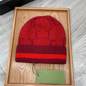 Designer de malha Chapéu Beanie Cap Ski Chapéus Máscara Mens Equipado Inverno Crânio Caps Unisex Cashmere Xadrez Letras Casual Moda Ao Ar Livre 7 Cores SMTD