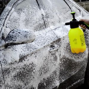 Car Washer Manual Pressure Snow Foam Sprayer Cannon Nozzle Hand Pump 2L Bottle Wash Window Cleaning Watering Can Drop