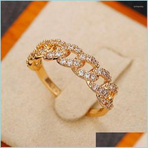 Обручальные кольца обручальные кольца модные дизайнерские кольцо для женщин ежедневные носимые украшения с ослепительными циркония Стильная леди Accessori Dhcqo