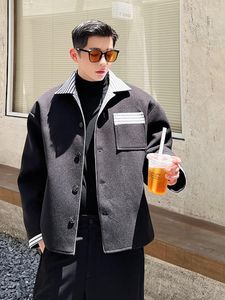 Men's Jackets SYUHGFA Men's Wear 2022 Autumn Turn Down Collar Short Style Striped Loose Woolen Coat Korean Streetwear Single Breasted