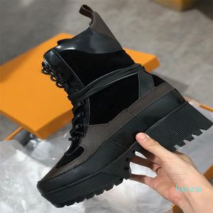 Женские модные зимние сапоги Martin Desert Boot Flamingos Love Arrow Medal Real Cow Split Leather Coarse249Q