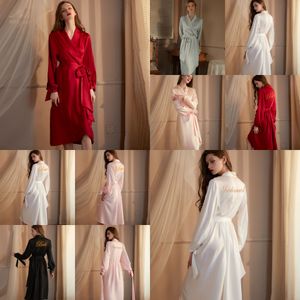 Satin Chiffon Sleepwear Brides Robes Personalised Bridesmaid Gifts Print Bridal Party Robe Long Sleeves M L XL XXL Pajama Party Wear Wedding Dressing Gown Kimono