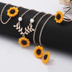 Necklace Earrings Set & 5PCS Delicate Fashion Sunflower Pendant Stud Ring Bracelet Jewelry Creative Imitation Pearl Harajuku