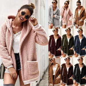 Kvinnors päls Autumn Winter Women 2022 Casual Loose Long Teddy Coat Kvinna Vintage Tjocka fauxjackor Plush Overcoat