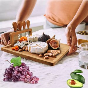 Stor bambuost Charcuterie Board Choping Block med Cutting Tool Ideal Present Kitchen Eware 1024